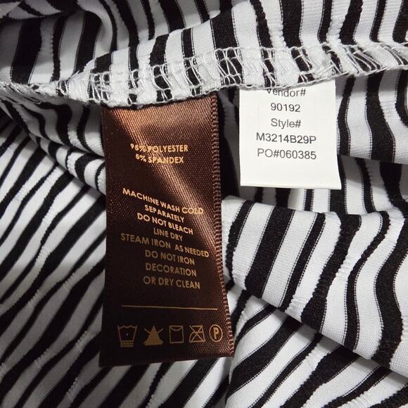 Multiples Black and White Geometric Full Zip Up Jacket/Blouse - PXL - Picture 4 of 9